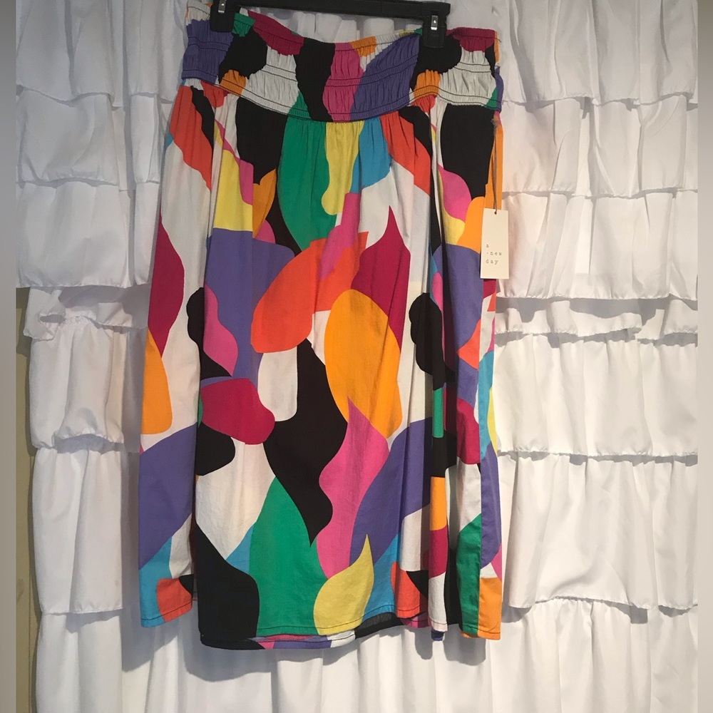 NWT Cotton Midi Skirt ❤️